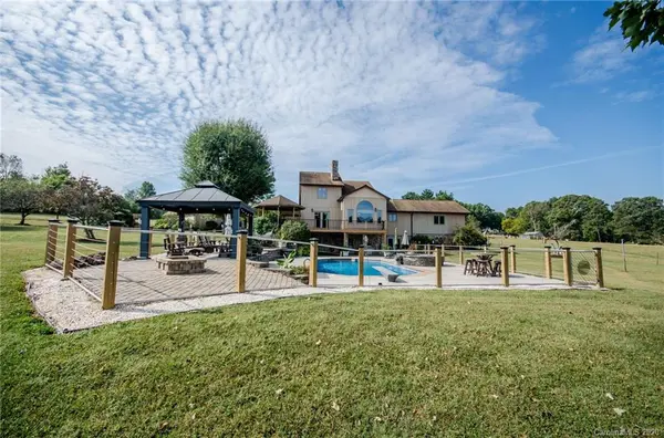 1198 Old Mountain RD, Statesville, NC 28677
