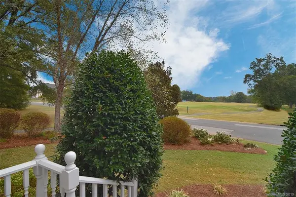 7107 Kidwelly LN, Matthews, NC 28104