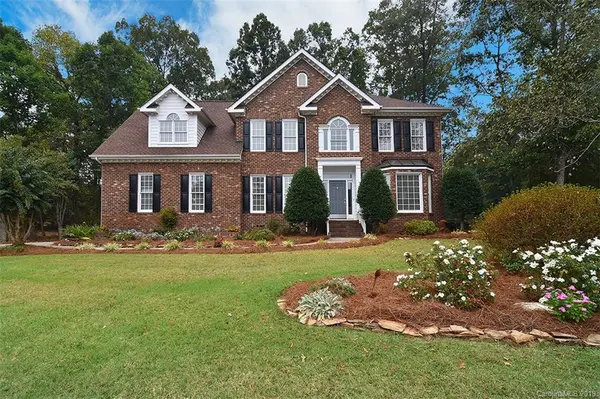 7107 Kidwelly LN, Matthews, NC 28104