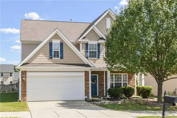 2014 City Lights DR, Indian Trail, NC 28079