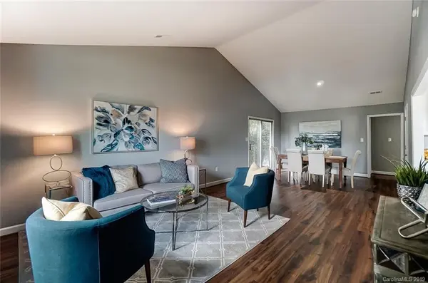 419 N Summit AVE, Charlotte, NC 28216