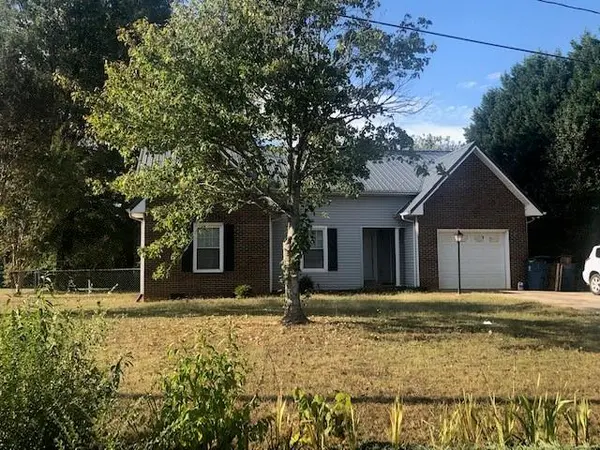 1409 Little RD, Newton, NC 28658