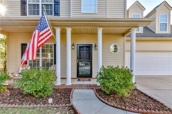 2822 Carriage Crossing DR, Matthews, NC 28105