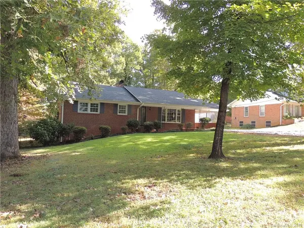 180 Forest Hills DR, Forest City, NC 28139