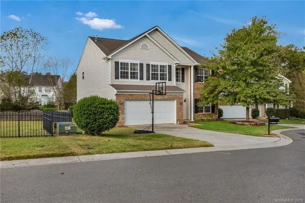 4003 Cornflower LN, Indian Trail, NC 28079