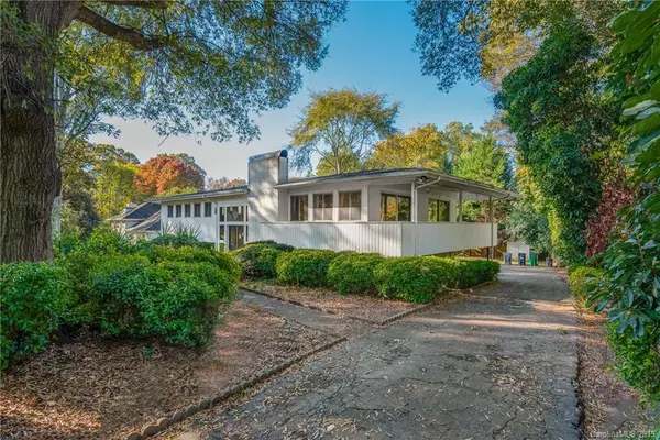 6600 Sardis RD, Charlotte, NC 28270