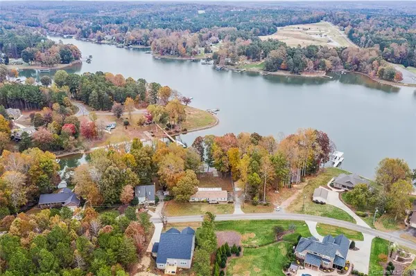 571 Kenway LOOP, Mooresville, NC 28117
