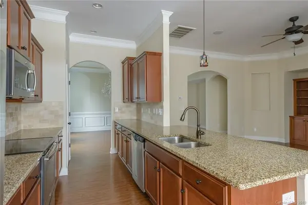 3077 Cricket LN, Lancaster, SC 29720