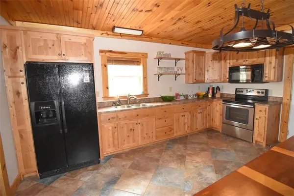 3095 Rome Jones RD, Newton, NC 28658