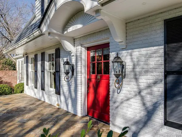 964 Granville RD, Charlotte, NC 28207