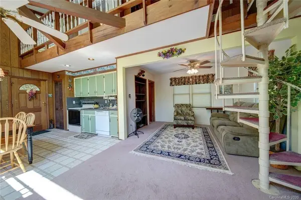 177 Mountain View LN, Troy, NC 27371
