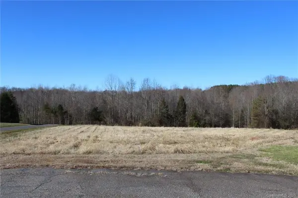 146 Haystack LN, Olin, NC 28660