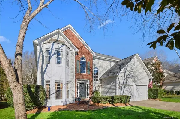 105 Alnwick LN, Waxhaw, NC 28173