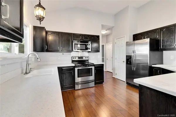 11300 Hunters Landing DR, Charlotte, NC 28273