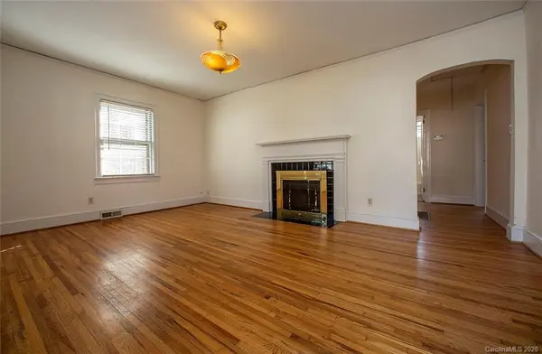 2038 Chesterfield AVE, Charlotte, NC 28205