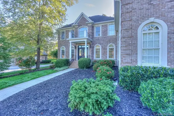 7736 Turnberry LN, Stanley, NC 28164