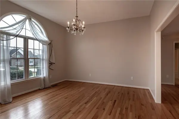 1077 Merrywood DR, Newton, NC 28658