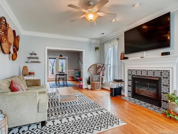 7811 Hollow Oaks LN, Waxhaw, NC 28173