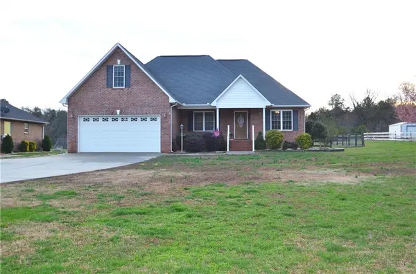 1904 Shuford RD, Lincolnton, NC 28092