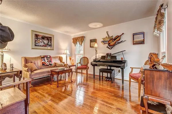 113 Pineridge DR, Huntersville, NC 28078