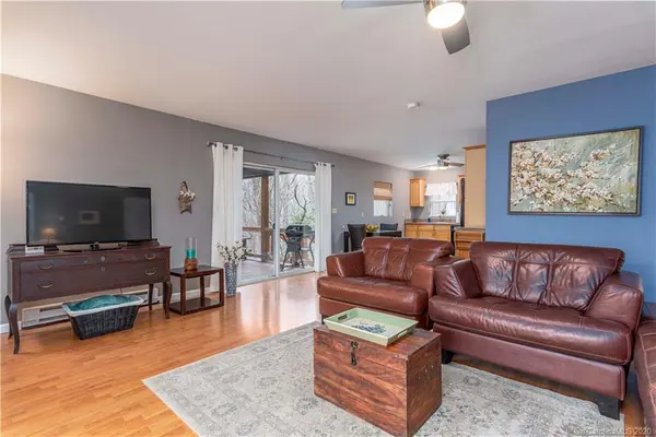 285 Emerald LN, Maggie Valley, NC 28751