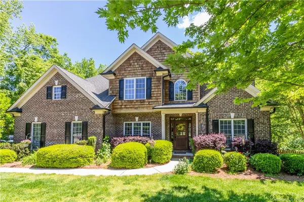 10243 Stonemede LN, Matthews, NC 28105