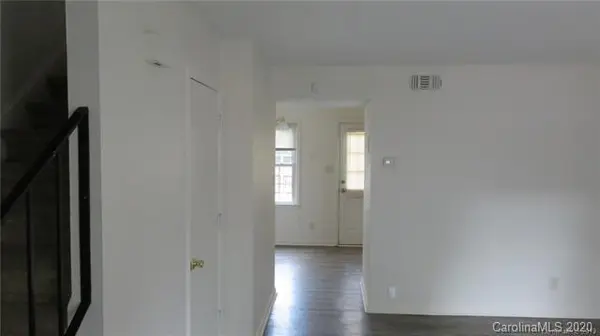 2224 Yorkhills DR #Unit 2, Charlotte, NC 28217