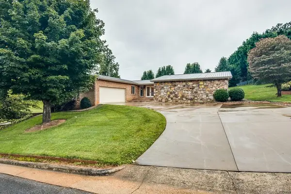 10 Clearview ST, Granite Falls, NC 28630