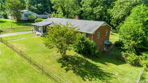 1215 Chronicle AVE, Gastonia, NC 28052