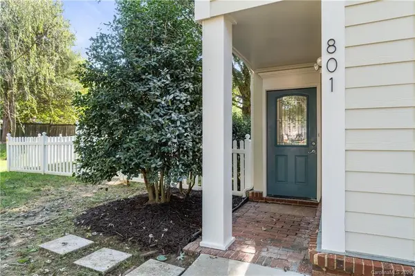 801 Mill Run DR, Charlotte, NC 28209