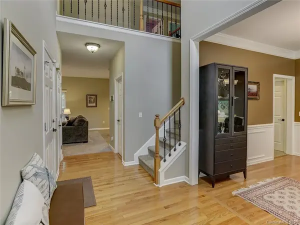 2803 Glen Summit DR, Charlotte, NC 28270