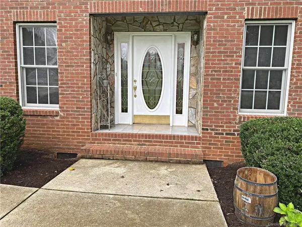 1603 Indian Springs DR NW, Conover, NC 28613