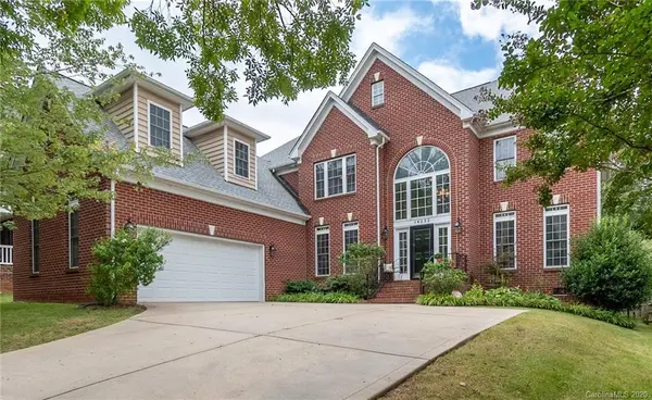 14232 Harvington DR, Huntersville, NC 28078