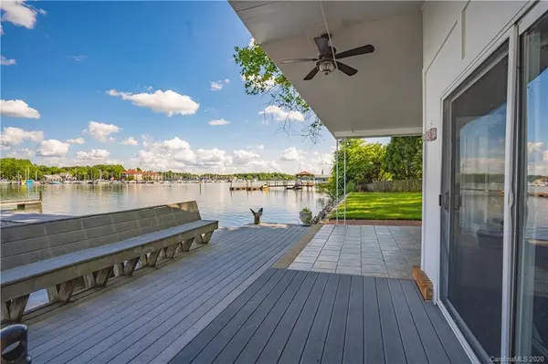18214 E Delray DR, Cornelius, NC 28031