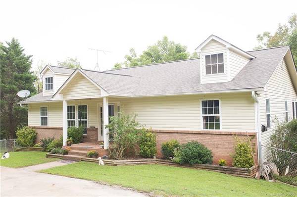 3587 Wilfong RD, Newton, NC 28658