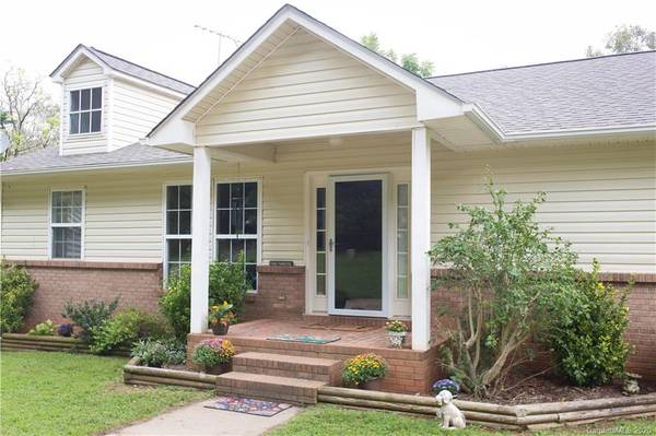 3587 Wilfong RD, Newton, NC 28658