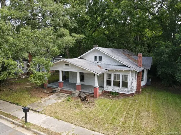 103 S York ST, Lancaster, SC 29720