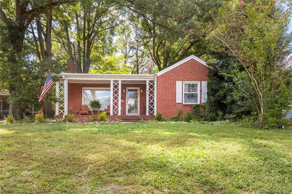 2801 Holt ST, Charlotte, NC 28205