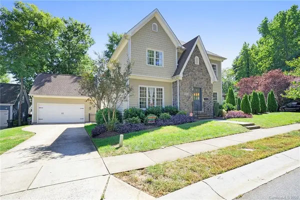 804 Isabel CT, Charlotte, NC 28211