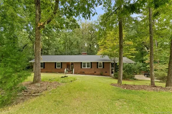 962 Sherwood CIR, Lancaster, SC 29720