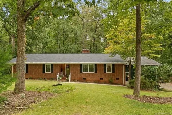 962 Sherwood CIR, Lancaster, SC 29720