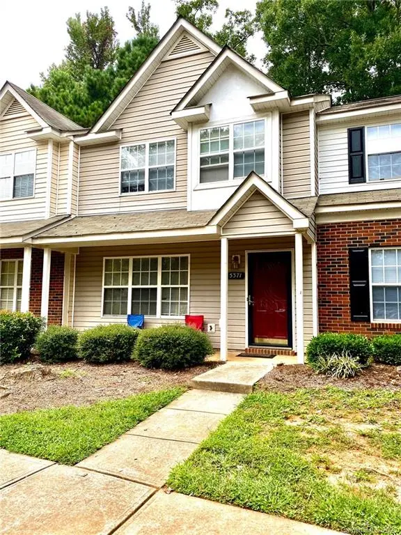 5371 Kimmerly Woods DR, Charlotte, NC 28215
