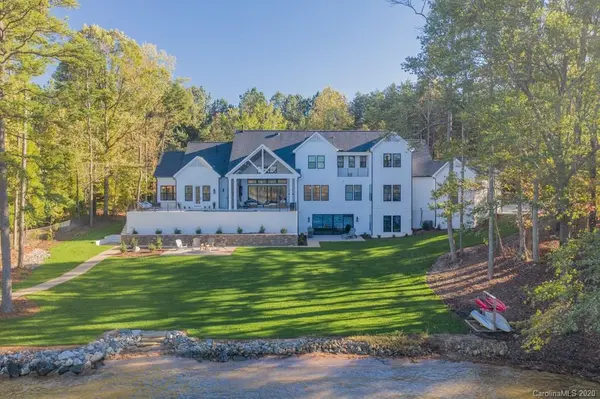 110 Stonemarker RD, Mooresville, NC 28117