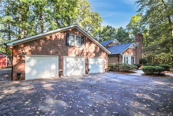1516 Longbow DR, Kannapolis, NC 28081