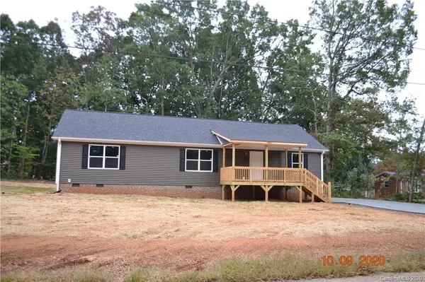 105 Sarah AVE, Newton, NC 28658