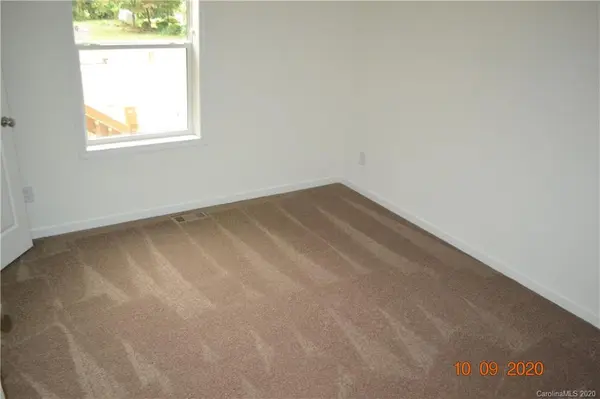 107 Sarah AVE, Newton, NC 28658