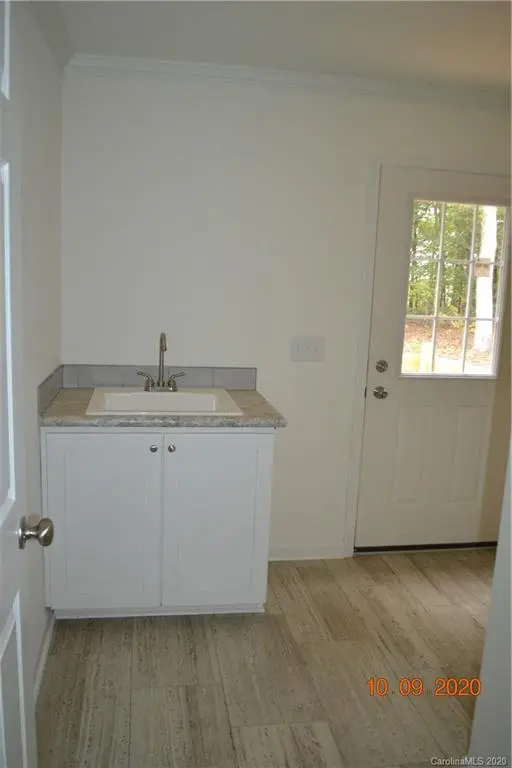 107 Sarah AVE, Newton, NC 28658