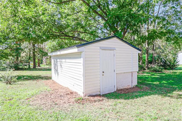 2835 Airport RD, Salisbury, NC 28147