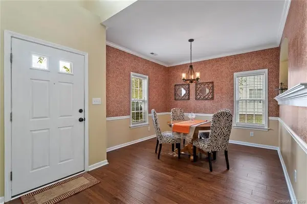 9231 Mitchell Glen DR, Charlotte, NC 28277