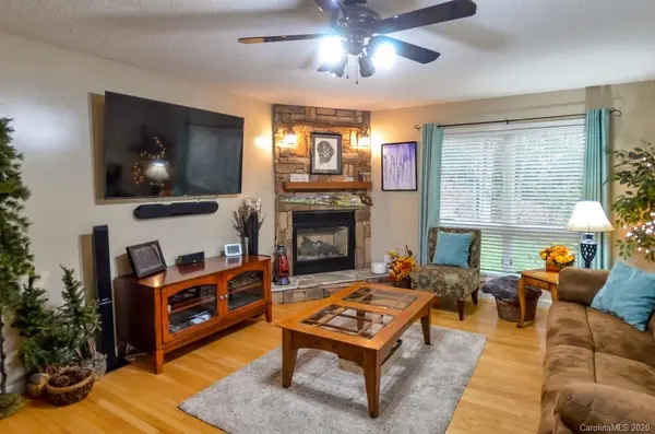 648 Cool Woods DR, Boone, NC 28607